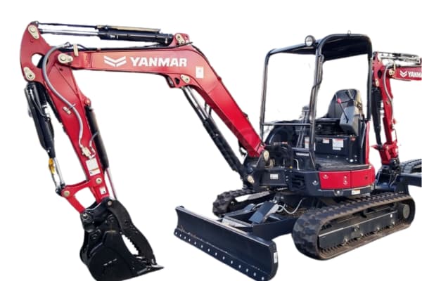 8,000 LBS MINI EXCAVATOR, OPEN ROPS.